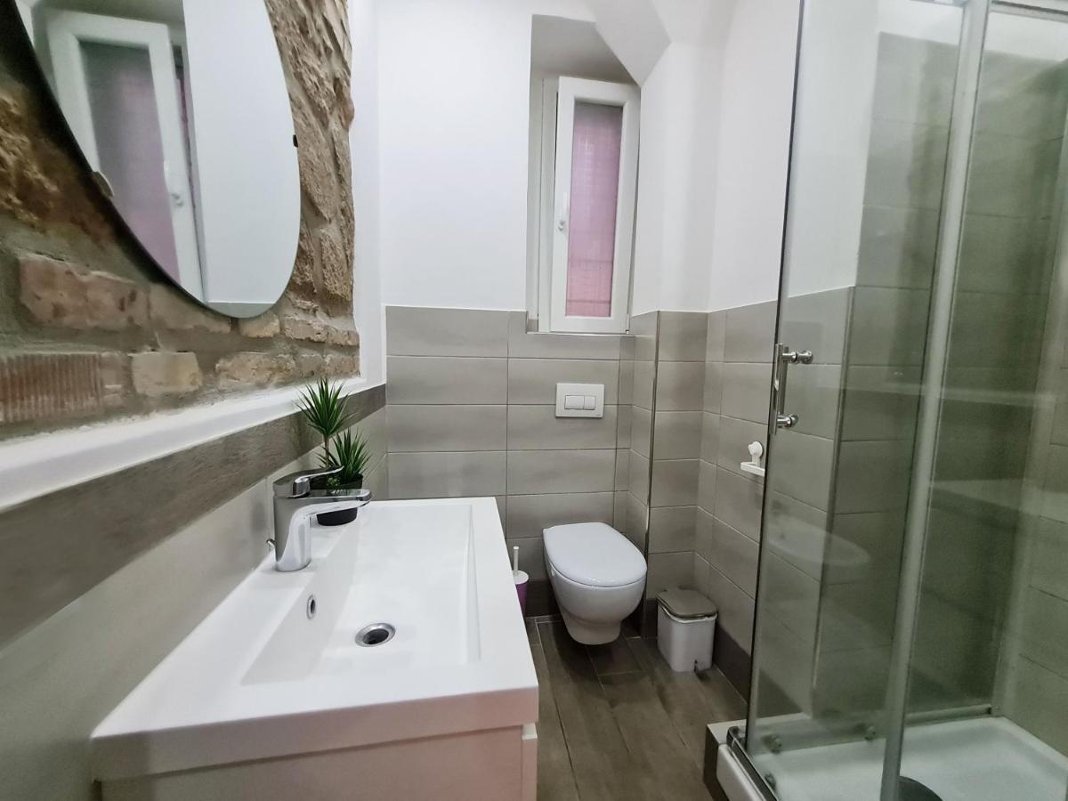 Giulya Guesthouse Rome Exterior photo
