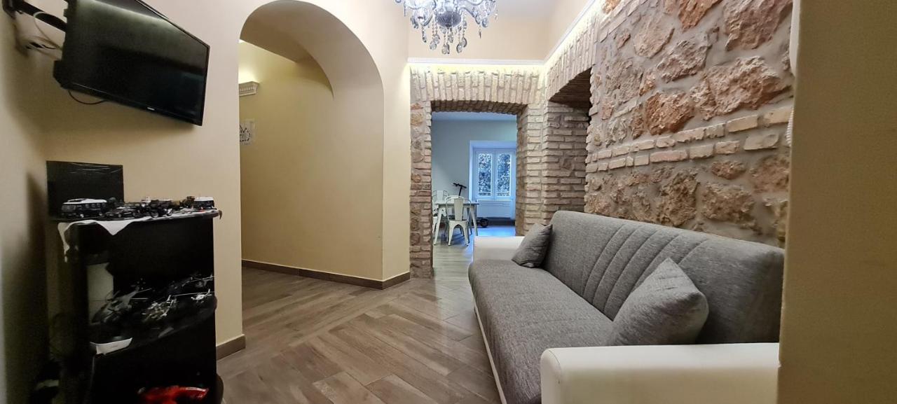 Giulya Guesthouse Rome Exterior photo